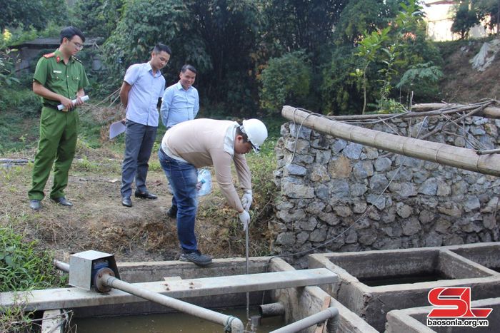 Kiểm tra hệ thống xử lý nước tại Công ty TNHH xuất nhập khẩu cà phê Minh Tiến - Chi nhánh Sơn La.