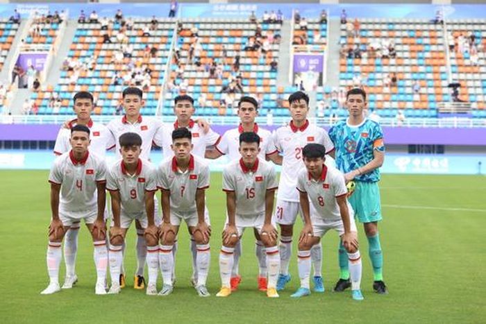 Đội hình ra sân của Olympic Việt Nam trước Mông Cổ (Ảnh: Thạo Hoàng)