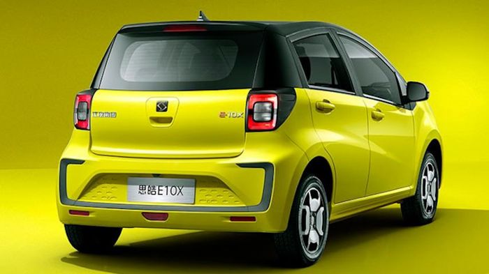  Sehol E10X sở hữu bộ pin 25 kWh, có thể sạc từ 30-80% chỉ trong 42 phút với bộ sạc nhanh - cho phạm vi di chuyển sau mỗi lần sạc đầy là 251 km. Hiện E10X đang được bán với giá 72.900 NDT (khoảng 236 triệu đồng). 