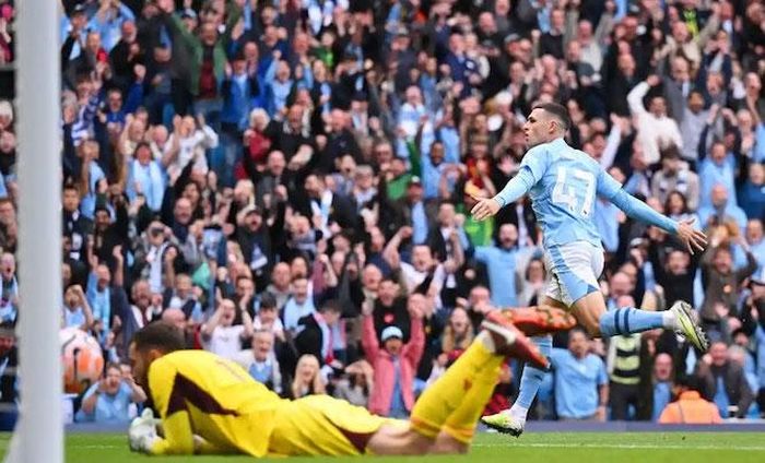 Foden mở tỷ số cho Man City. Ảnh: The Guardian
