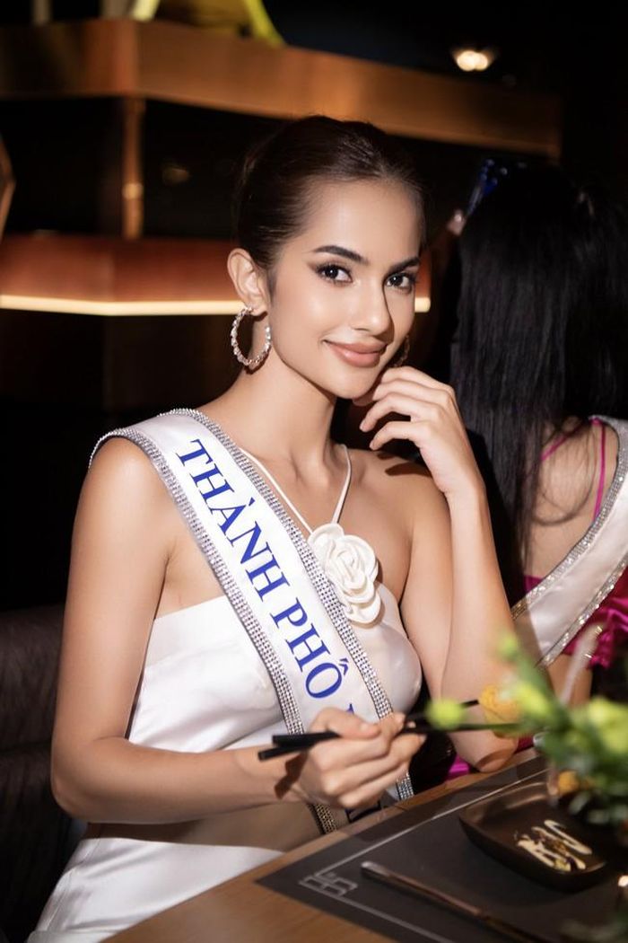 Một trong những gương mặt triển vọng của cuộc thi: Emma Lê, con gái của diễn viên Lê Hóa