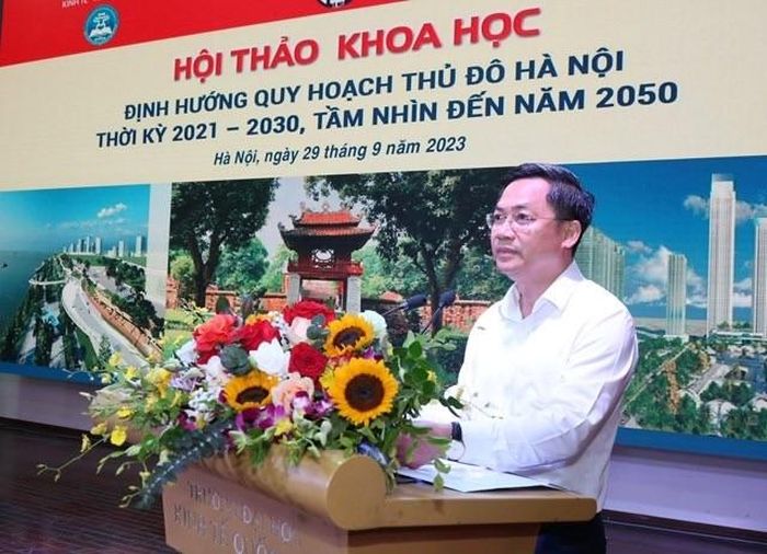 Phó Chủ tịch UBND TP Hà Nội Hà Minh Hải phát biểu khai mạc hội thảo.