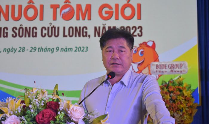 Ông Lê Quốc Thanh, Giám đốc Trung tâm Khuyến nông quốc gia phát biểu khai mạc hội thi.