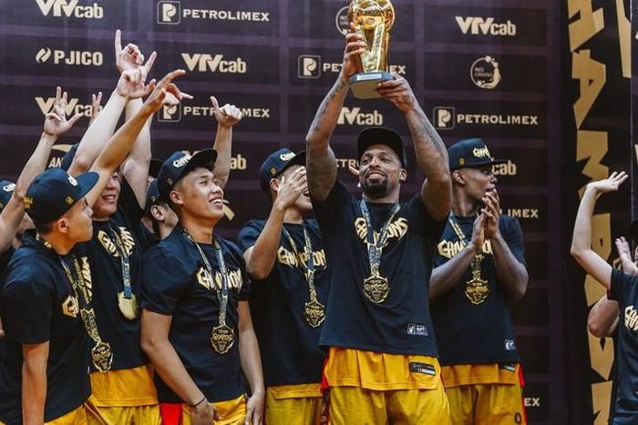 Saigon Heat kết thúc series chung kết ở lượt trận thứ tư và lên ngôi vô địch 5x5 VBA 2023. Ảnh: VBA