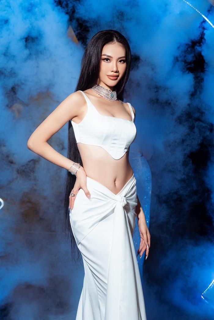 Bùi Quỳnh Hoa được nhận xét là ứng viên nặng ký ngay từ thời điểm bắt đầu gia nhập đường đua nhan sắc Miss Universe Vietnam 2023. 