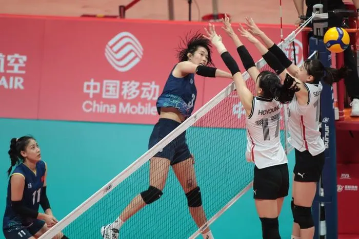 Đôi bên tái ngộ tại ASIAD 19 và Hàn Quốc thắng hai ván đầu tiên