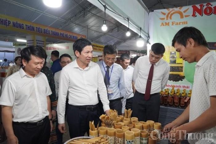Hơn 100 chủng loại hàng hóa sản phẩm đạt chứng nhận công nghiệp nông thôn tiêu biểu, OCOP của tỉnh Quảng Bình sẽ được giới thiệu trực tiếp tại TP. Hồ Chí Minh.