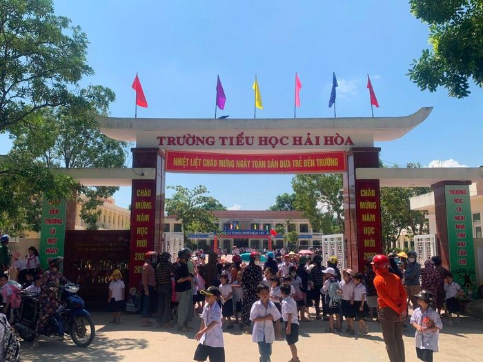 Trường Tiểu học Hải Hòa, nơi xảy ra sự việc