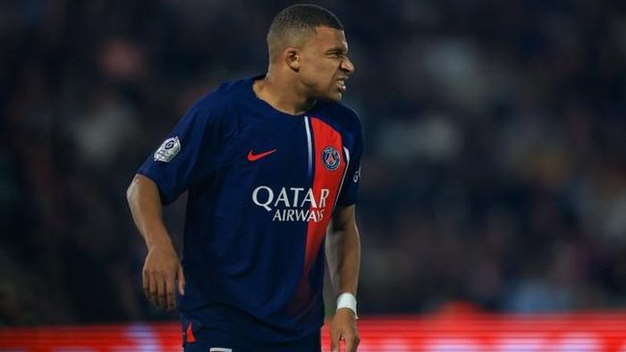 Kylian Mbappe vẫn là ngôi sao lớn của PSG dưới thời tân HLV Luis Enrique