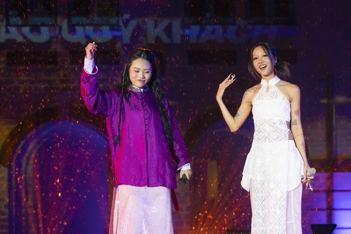 Là fan của Suboi nhưng lại được "Nữ hoàng Rap Việt" follow trước