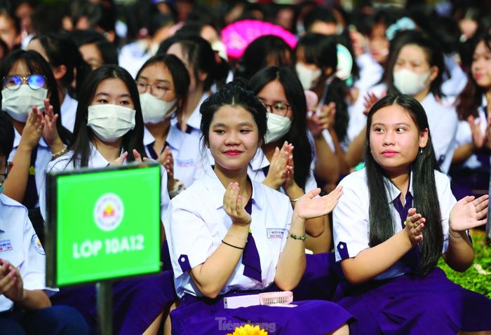 Học sinh TPHCM trong năm học mới 2023- 2024. Ảnh: Nguyễn Dũng