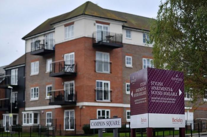 Một khu nhà được xây dựng tại Sevenoaks, đông nam thủ đô London, Anh. Ảnh: AFP/ TTXVN
