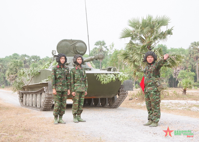 Quán triệt trước khi thực hiện nhiệm vụ. 