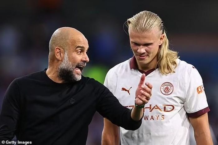 Pep Guardiola vẫn luôn rất khắt khe với cậu học trò.