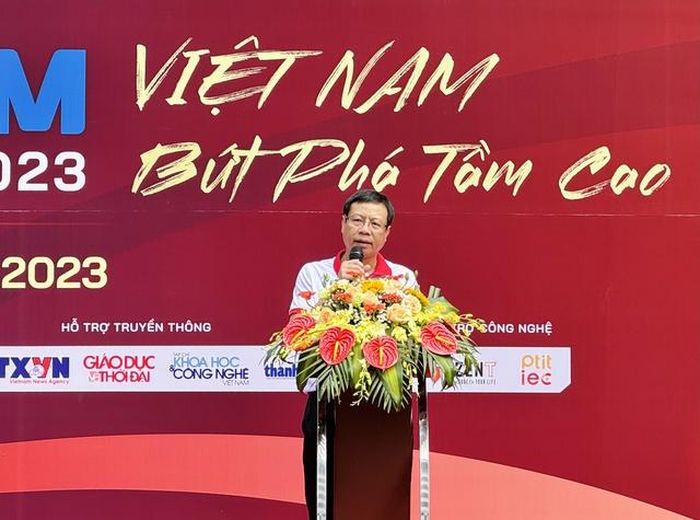 Thứ trưởng Bộ KHCN Lê Xuân Định phát biểu tại Ngày hội STEM Quốc gia 2023 - Ảnh: Chinhphu.vn