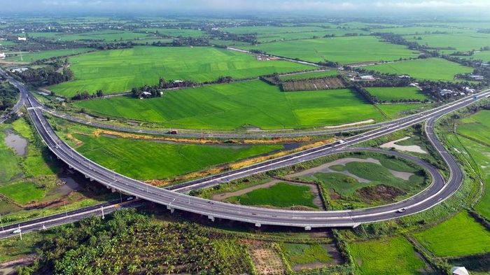 Điểm cuối cao tốc Lộ Tẻ - Rạch Sỏi.