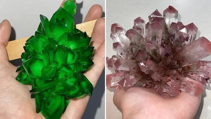 "Nuôi tinh thể" là quá trình hình thành một hoặc nhiều mầm tinh thể qua liên kết hóa học