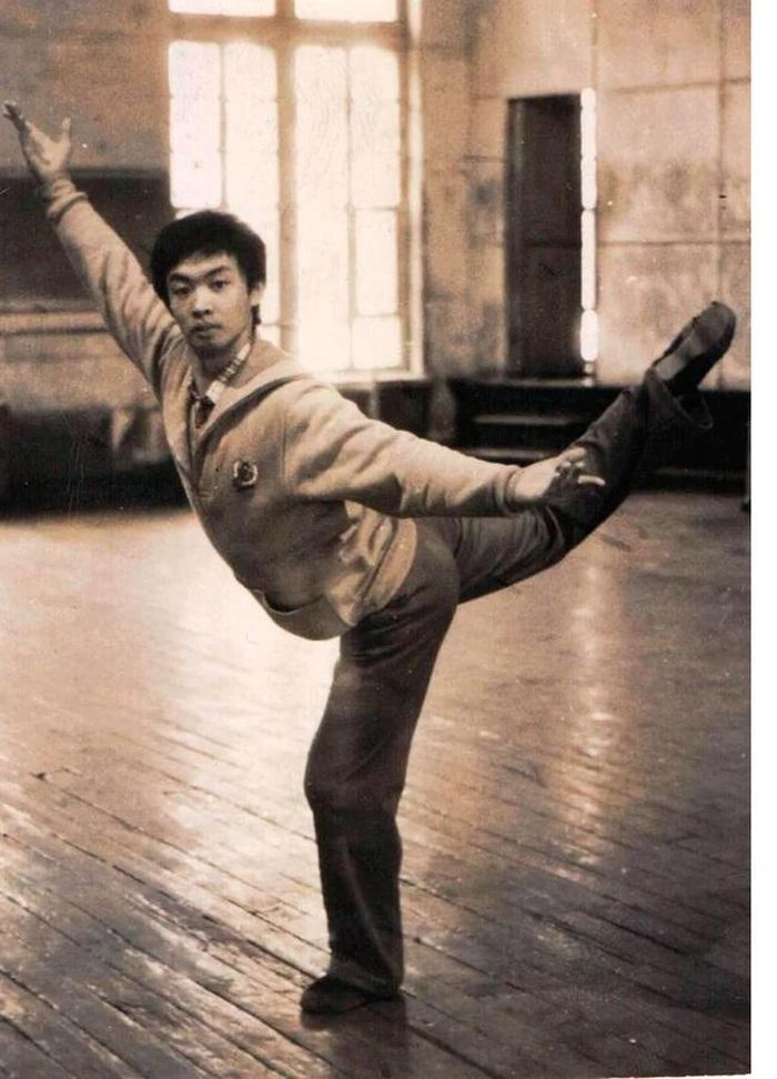 Kim Tinh là nghệ sĩ ballet đầy tài năng trước khi tiến hành phẫu thuật chuyển giới