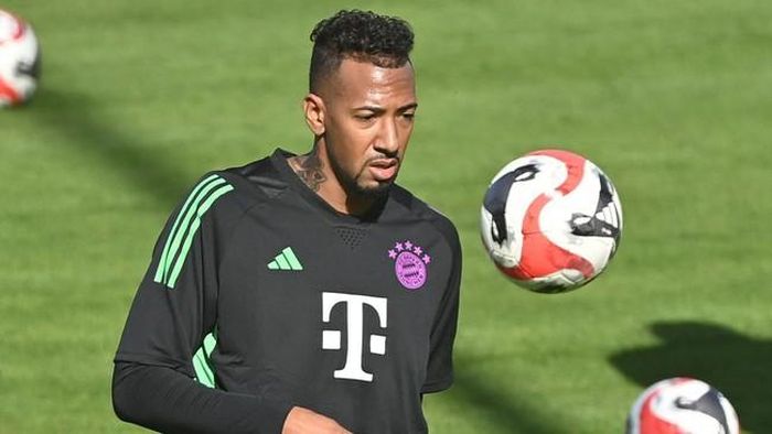 Boateng vẫn thất nghiệp dù có tin đồn Bayern muốn đón anh trở lại