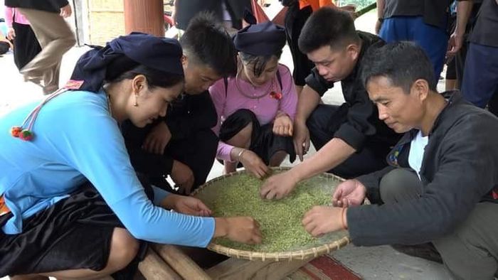 Hội thi giã cốm của dân tộc Tày sẽ được diễn ra