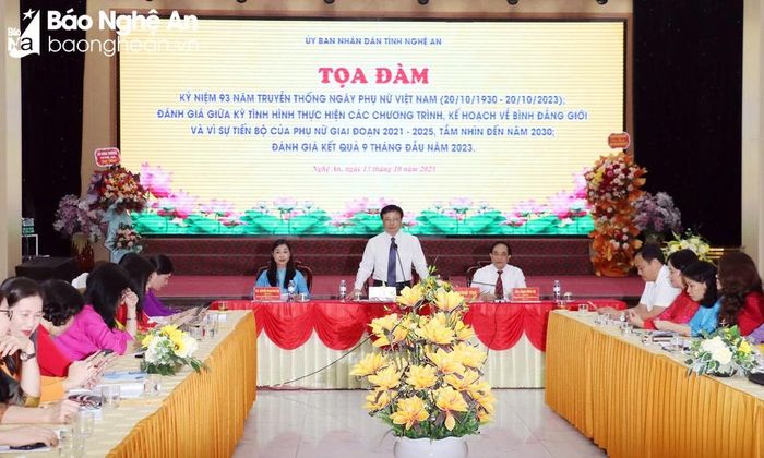  Các đại biểu tham dự buổi tọa đàm. Ảnh: Mỹ Hà 