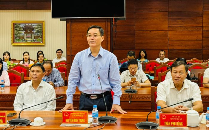 Ông Nguyễn Đình Trung - Ủy viên BCH Trung ương Đảng, Bí thư Tỉnh ủy Đắk Lắk, trân trọng sự hỗ trợ, quan tâm, đồng hành và chia sẻ của Ngân hàng Nhà nước Việt Nam và Ngân hàng TMCP Đầu tư và Phát triển Việt Nam.