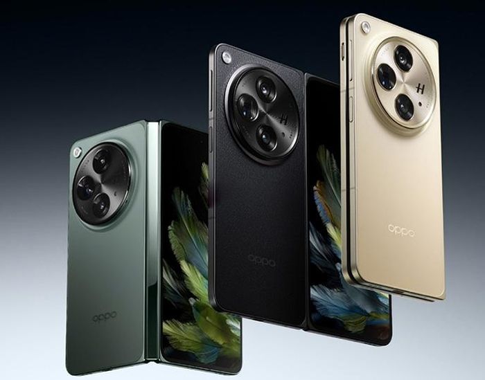  Máy đi kèm viên pin 4.805mAh hỗ trợ sạc nhanh 80W. 