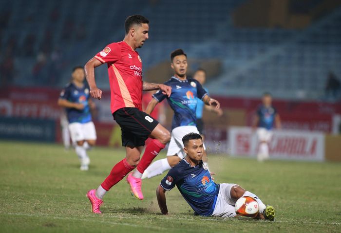 CAHN và Bình Định hòa nhau 1-1