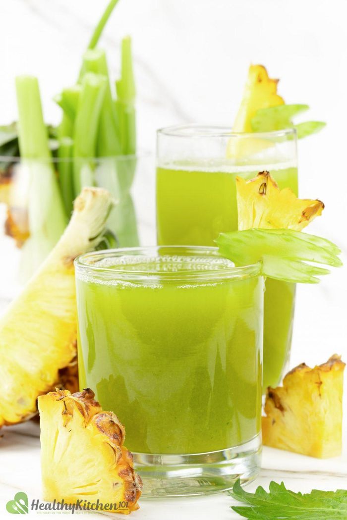 Nước ép dứa, cần tây không chỉ thơm ngon mà còn rất tốt cho việc giảm cân. 100g dứa chín chỉ có 50 calo.