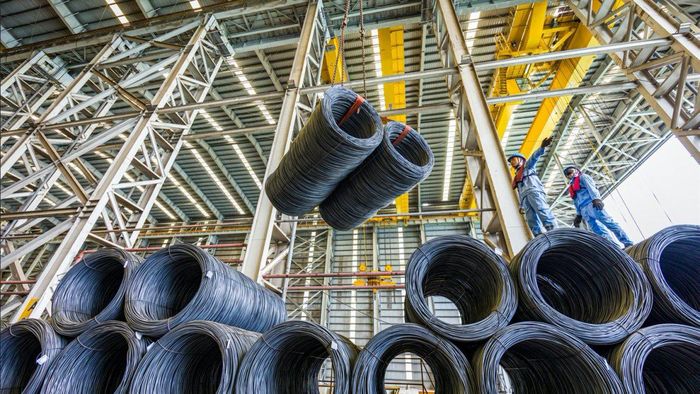 Thép là một trong số những mặt hàng phải ứng phó với rào cản phòng vệ thương mại từ bên ngoài.