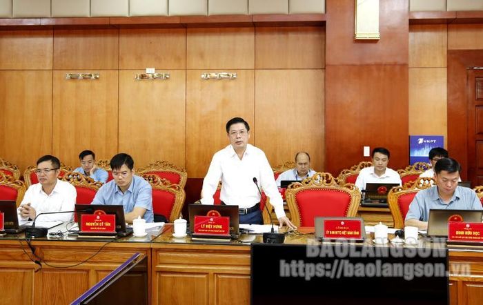 Lãnh đạo Sở NN&amp;PTNT phát biểu một số nội dung liên quan tại phiên họp