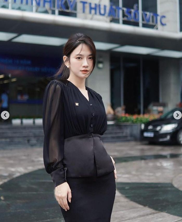 Phong cách thanh lịch nhưng vẫn toát ra sự sang trọng, thu hút của Lê Bống.