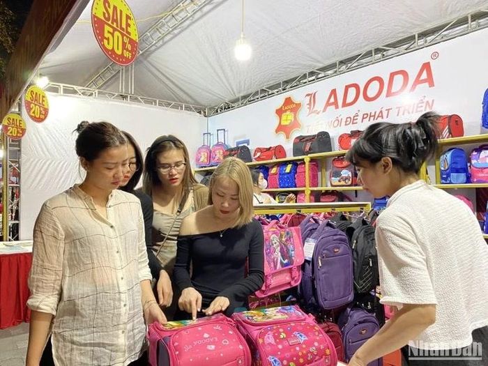 Ban tổ chức đã lựa chọn các doanh nghiệp có uy tín tham gia chương trình.