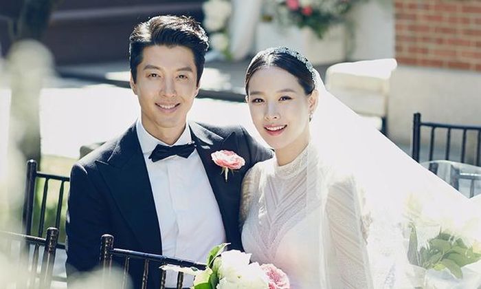 Lee Dong Gun và Jo Yoon Hee kết hôn chỉ sau 7 tháng hẹn hò, và cũng nhanh chóng ly hôn 3 năm sau đó