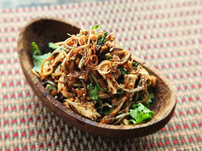 Nhiều món ăn châu Á có sử dụng hoa chuối. Ảnh minh họa: Seriouseats