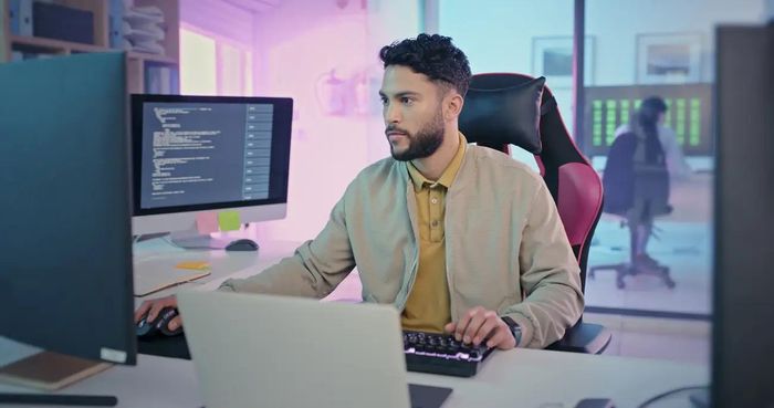 Để giảm thiểu các mối đe dọa, Sandhu gợi ý cần áp dụng “chính sách bảo mật hiện có đối với 5G tương tự như mạng doanh nghiệp”.