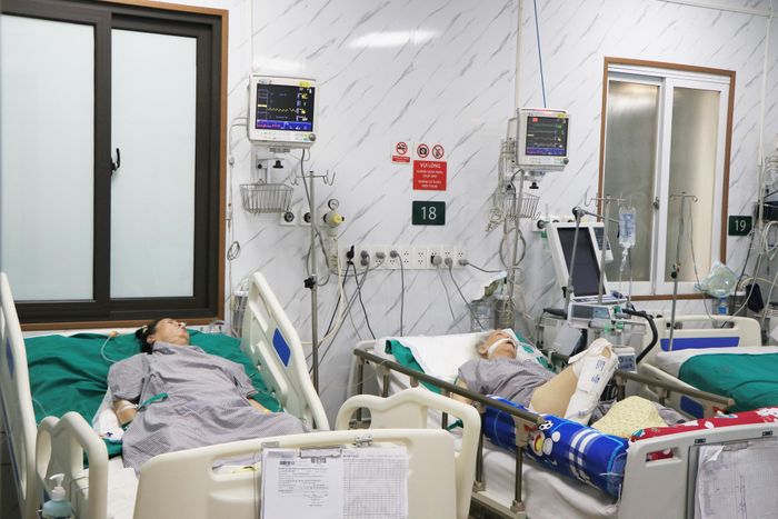 Bệnh nhân đột quỵ điều trị tại Bệnh viện Bạch Mai. Ảnh: BVCC.