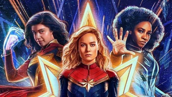 Từ trái qua: Kamala Khan, Carol Danvers và Monica Rambeau
