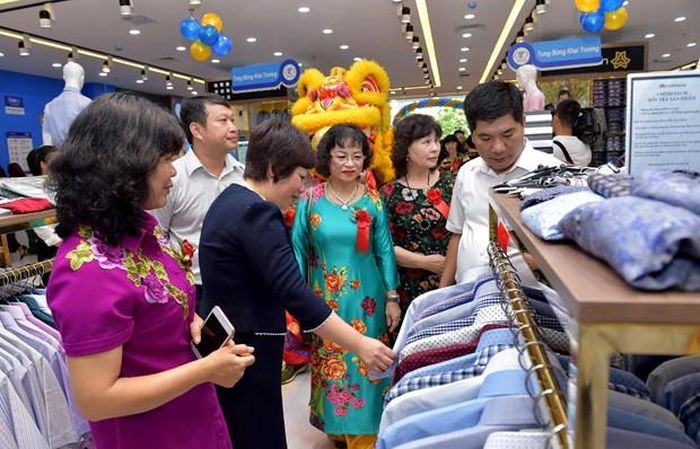 Vinatex đẩy mạnh kênh phân phối tại thị trường nội địa. (Ảnh: Đức Duy/Vietnam+)