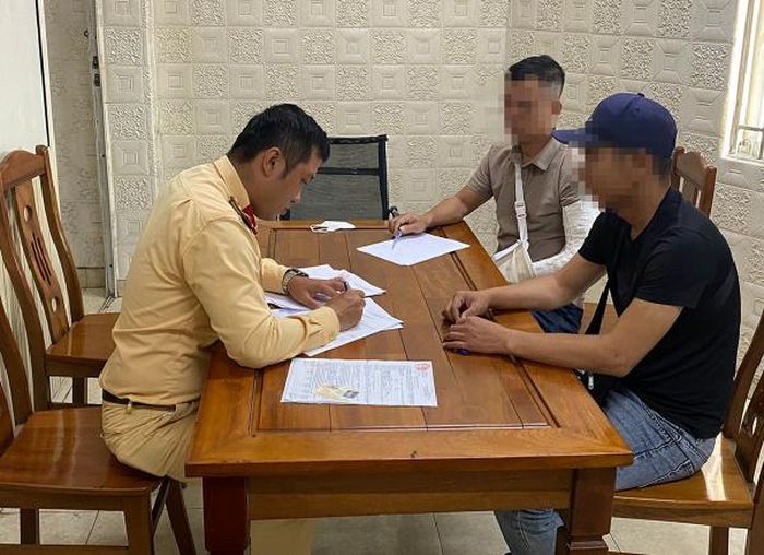 Đội CSGT số 6 triệu tập những người liên quan lên làm việc.
