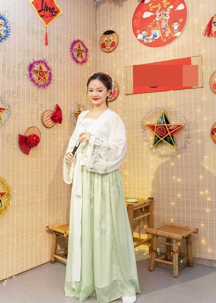 Lan Phương cũng đang mang bầu lần 2.