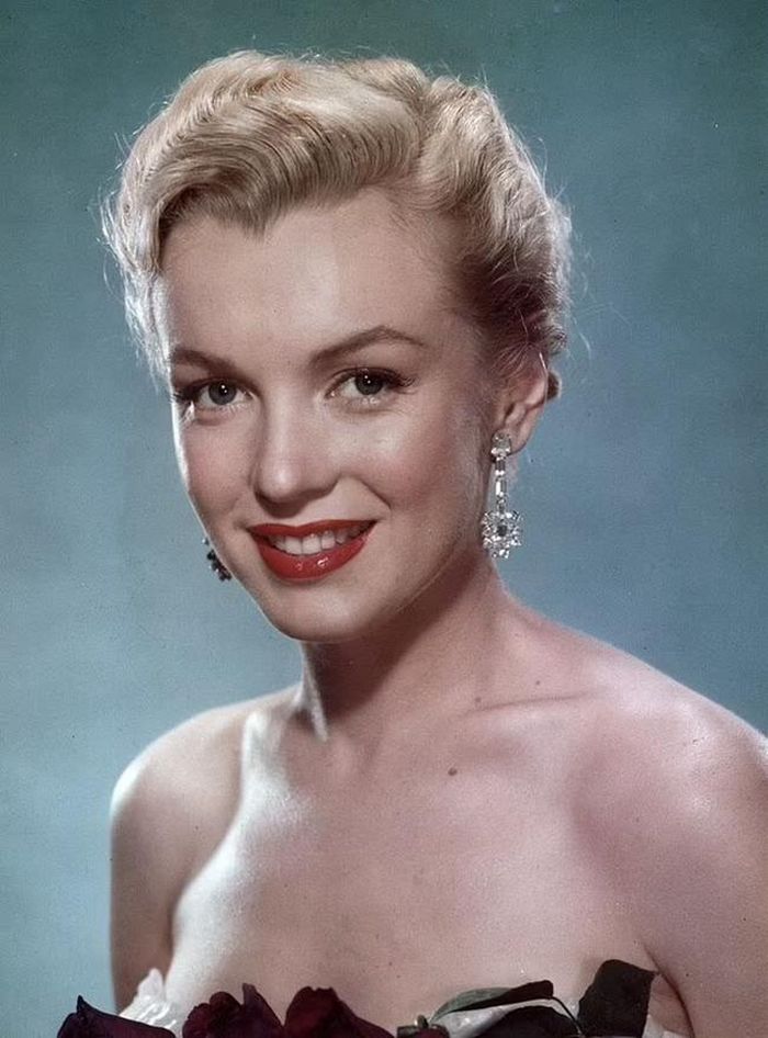 Ảnh Monroe chụp năm 1950
