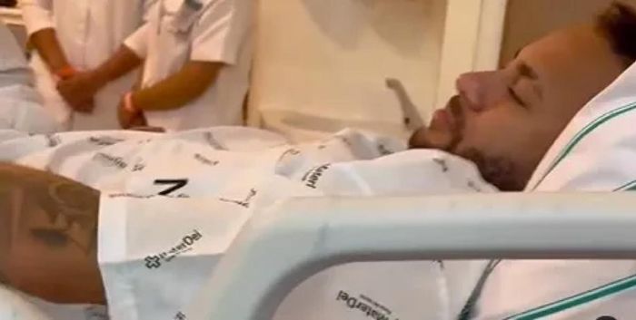 Siêu sao người Brazil đang hưởng lương lên tới 2,5 triệu bảng mỗi tuần ở Al-Hilal.