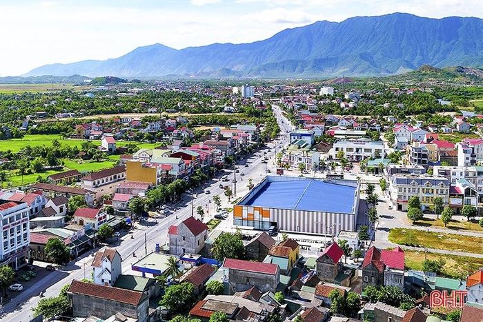 Từ một vùng quê nghèo hoang sơ thị xã Kỳ Anh vươn mình đầy sức sống. Ảnh: Huy Tùng.
