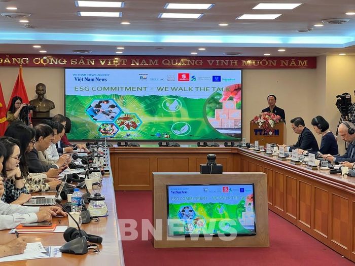Toàn cảnh tọa đàm với chủ đề “ESG: Biến cam kết thành hành động". Ảnh: Ngọc Quỳnh/BNEWS/TTXVN