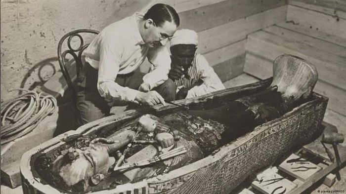 Nhà khảo cổ Carter mô tả ngày ông phát hiện ra xác ướp Tutankhamun là ngày hạnh phúc nhất trong cuộc đời ông
