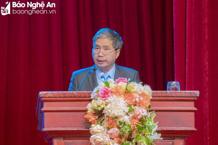  Đồng chí Dương Nghiệp Khôi - Tổng Thư ký Liên đoàn Bóng đá Việt Nam phát biểu chỉ đạo đại hội. Ảnh: Xuân Thủy 