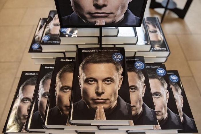 Cuốn tiểu sử của Elon Musk chiếm vị trí số 1 trong danh sách best-seller của tờ New York Times