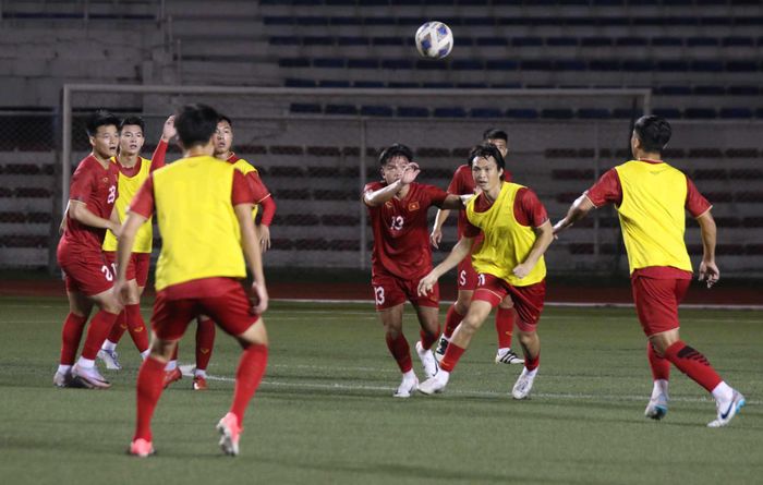 Tuyển Việt Nam tích cực chuẩn bị cho trận gặp Philippines