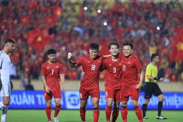 Văn Toàn được kỳ vọng sẽ tỏa sáng nhiều hơn ở đội tuyển Việt Nam dưới thời HLV Troussier. Ảnh: Hoàng Linh
